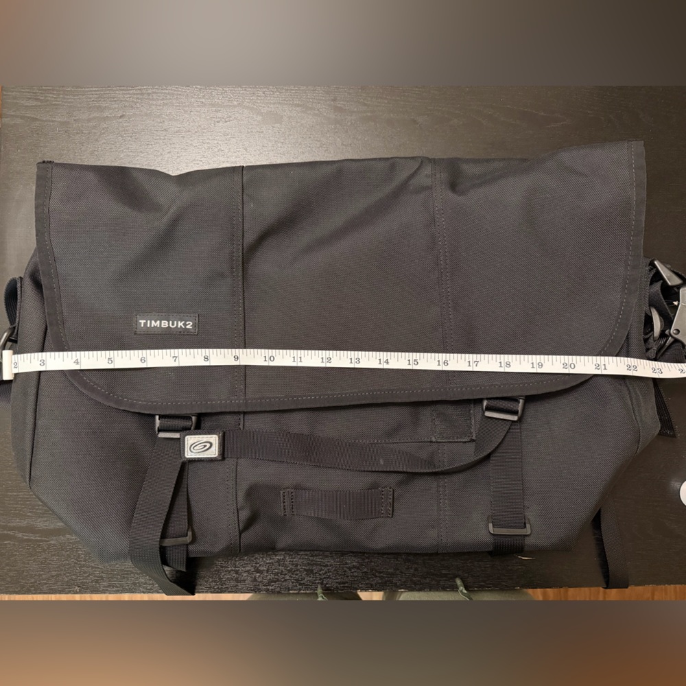 Timbuk2 Black Large Messenger Bag - Picture 4 of 7